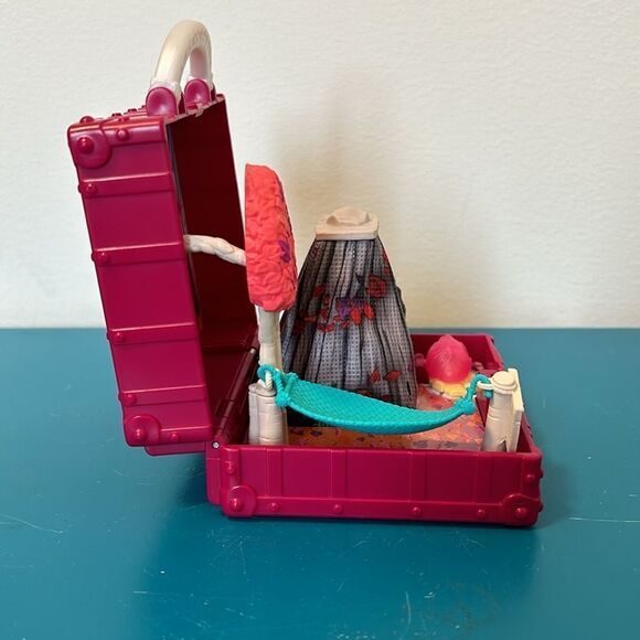 Disney  2019 Frozen Pop Adventure doll house only - Picture 4 of 5